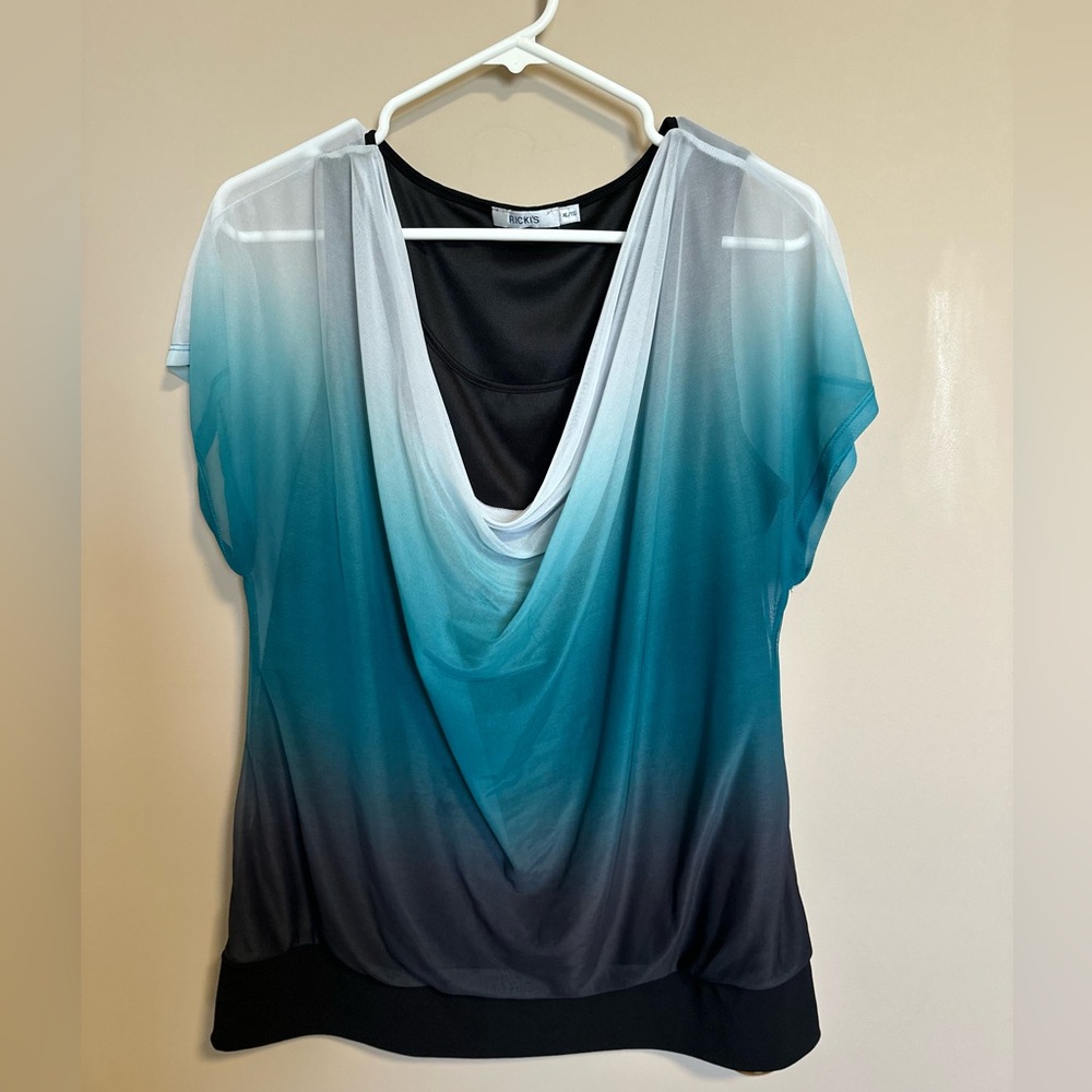 184 Ricki's Short Sleeve Blouse